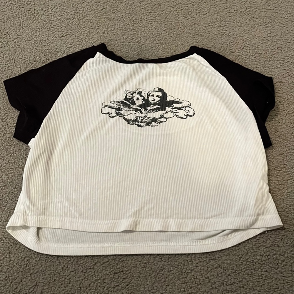 shein cropped graphic tee size xs